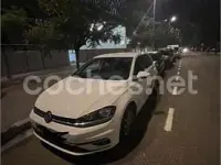 Usado VW Golf VII Advance 125 CV (91 kW) 2018 Blanco Berlina