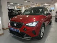 Usado Seat Arona FR 115 CV (84 kW) 2024 Granate SUV