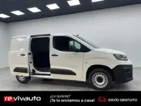 Usado Citroën Berlingo 100 CV (73 kW) 2021 Blanco Monovolumen