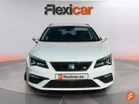 Usado Seat Leon Reference 115 CV (84 kW) 2018 Blanco Berlina
