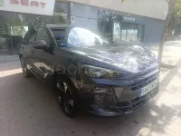 Usado Cupra Terramar 150 CV (110 kW) 2025 Gris / plata SUV