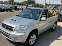 Usado Toyota RAV4 Sol 116 CV (85 kW) 2005 Gris / plata SUV