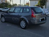 Usado Renault Mégane GrandTour Dynamique 105 CV (77 kW) 2006 Gris / plata Familiar