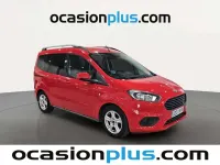 Usado Ford Tourneo Courier Trend 102 CV (75 kW) 2019 Rojo Monovolumen