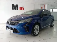 Usado Renault Clio V Evolution 143 CV (105 kW) 2024 Azul Berlina
