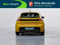 Usado Peugeot e-208 GT 100 kW (136 CV) 2021 Amarillo Utilitario