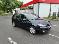 Usado VW Golf VI 105 CV (77 kW) 2009 Negro Utilitario
