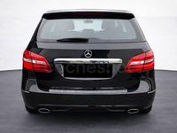 Usado Mercedes B180 122 CV (89 kW) 2013 Negro Monovolumen