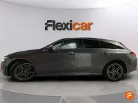 Usado Mercedes CLA200 Shooting Brake 150 CV (110 kW) 2020 Gris Familiar
