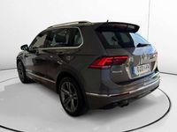 Usado VW Tiguan Sportline 181 CV (133 kW) 2018 Gris SUV