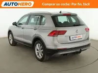 Usado VW Tiguan Sportline 180 CV (132 kW) 2016 Gris SUV