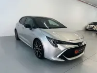Używany Toyota Corolla Advance 179 KM (131 kW) 2021 Biały Sedan/Limuzyna