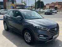 Usado Hyundai Tucson 115 CV (84 kW) 2016 Gris / plata SUV