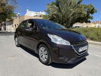 Usado Peugeot 208 Active 82 CV (60 kW) 2013 Burdeos Utilitario