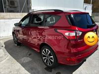 Usado Ford Kuga ST-Line 150 CV (110 kW) 2019 Rojo SUV