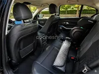 Usado BMW 318 Comfort Edition 150 CV (110 kW) 2019 Negro Berlina