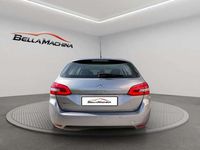 Usado Peugeot 308 Active 131 CV (96 kW) 2021 Gris Utilitario