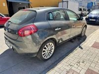 Usado Fiat Bravo Dynamic 120 CV (88 kW) 2008 Gris / plata Utilitario