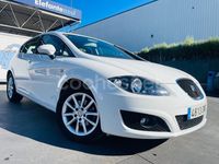 Usado Seat Leon Style 105 CV (77 kW) 2010 Blanco Berlina