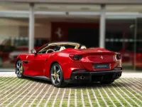 Usado Ferrari Portofino 620 CV (456 kW) 2022 Rojo metalizado Descapotable