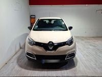Usado Renault Captur Intens 90 HP (66 kW) 2015 Bege SUV