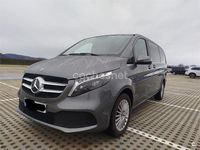Usado Mercedes V220 Avantgarde 163 CV (119 kW) 2023 Gris / plata Monovolumen