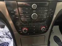 Usado Opel Insignia Essentia 110 CV (80 kW) 2009 Gris / plata Berlina