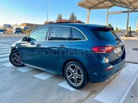 Usado Mercedes B200 150 CV (110 kW) 2019 Azul Monovolumen