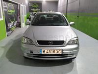 Usado Opel Astra Comfort 100 CV (73 kW) 1999 Gris / plata Berlina