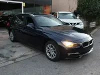 Usado BMW 318 Advantage 151 CV (111 kW) 2015 Azul Familiar