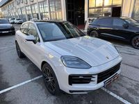 Usado Porsche Cayenne 470 CV (345 kW) 2023 Gris / plata SUV