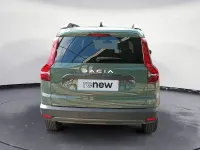 Usado Dacia Jogger Extreme 100 CV (73 kW) 2023 Verde Monovolumen