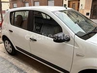 Usado Dacia Sandero Ambiance 75 CV (55 kW) 2011 Blanco Berlina