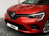 Usado Renault Clio V Zen 101 CV (74 kW) 2021 Rojo Utilitario