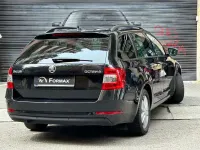 Usado Skoda Octavia Style 150 CV (110 kW) 2019 Negro Familiar