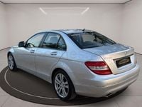 Usado Mercedes C220 Avantgarde 170 CV (125 kW) 2008 Gris / plata Berlina