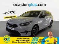 Usado Kia Ceed Style 100 CV (73 kW) 2025 Gris / plata Utilitario