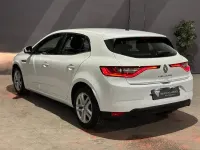 Usado Renault Mégane Business 115 CV (84 kW) 2020 Blanco Berlina