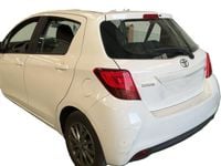 Usado Toyota Yaris Active 99 CV (72 kW) 2017 Blanco Berlina