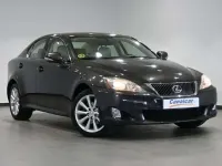 Usado Lexus IS220d Luxury Line 177 CV (130 kW) 2010 Marrón Berlina
