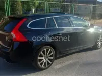 Usado Volvo V60 285 CV (209 kW) 2015 Negro Familiar