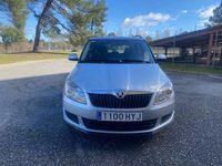 Usado Skoda Fabia Style 90 CV (66 kW) 2014 Gris / plata Familiar