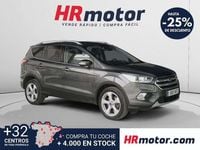 Usado Ford Kuga Titanium 150 HP (110 kW) 2017 Cinzento SUV