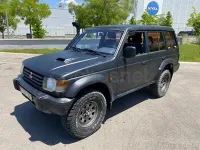 Usado Mitsubishi Montero 125 CV (91 kW) 1997 Negro SUV