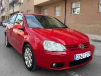 Usado VW Golf IV Highline 140 CV (102 kW) 2006 Rojo Berlina