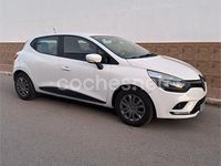 Usado Renault Clio IV Business 90 CV (66 kW) 2017 Blanco Berlina