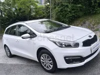 Usado Kia Ceed Sportswagon 110 CV (80 kW) 2018 Blanco Familiar