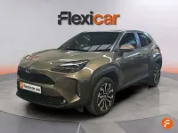 Usado Toyota Yaris Cross Active 116 CV (85 kW) 2023 Marrón SUV