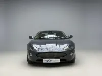 Usado Jaguar XK8 300 CV (220 kW) 2004 Gris Coupe