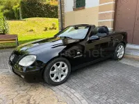 Usado Mercedes SLK230 193 CV (141 kW) 2000 Negro Descapotable